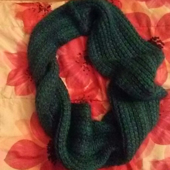 Scarf - Picture 2 of 2